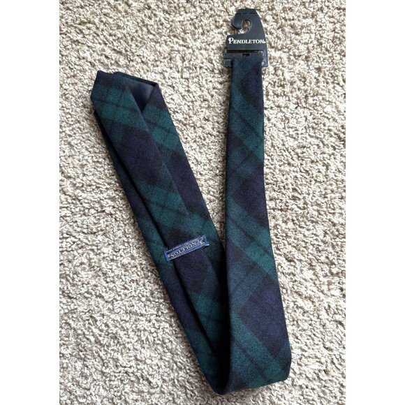 Vintage Wool Men's Pendelton Green and Blue Plaid Tartan Neck Tie Academia - Picture 1 of 3